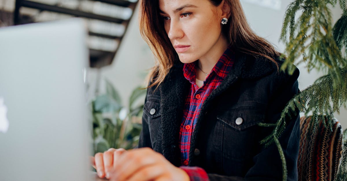assurance auto pour travailleurs indépendants : protégez votre véhicule avec une couverture adaptée à votre statut de freelance ou auto-entrepreneur.