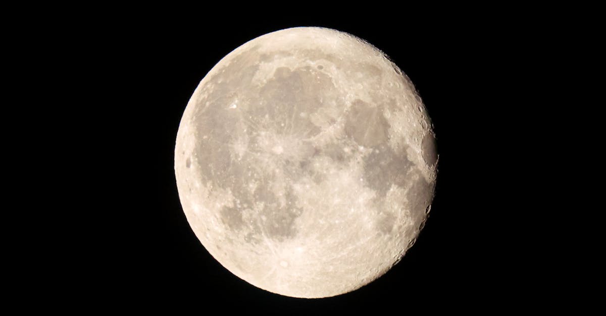 découvrez le concept de moonlighting : comment gérer un emploi secondaire tout en travaillant à temps plein, ses avantages et ses défis.