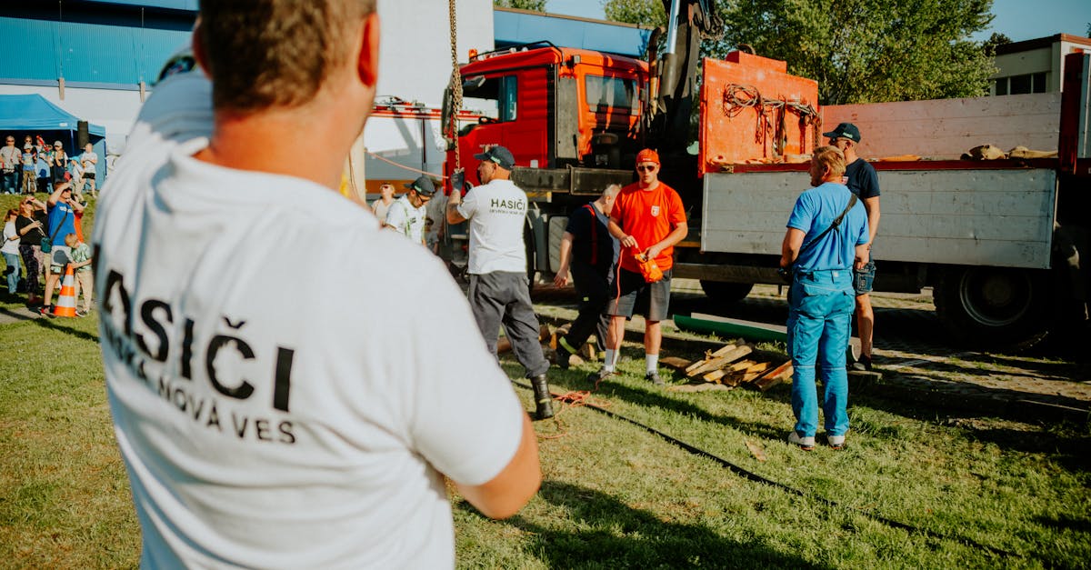 découvrez le taux horaire des pompiers volontaires, leurs conditions de rémunération et les avantages liés à ce rôle essentiel dans la protection civile.