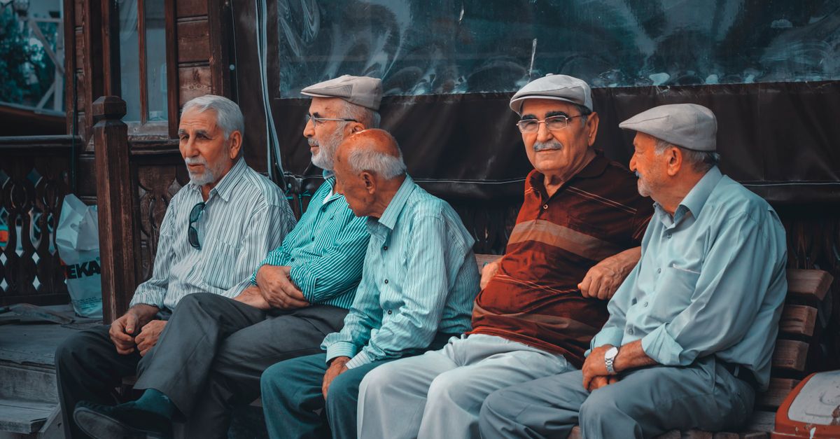 découvrez les causes et les impacts de la diminution de la pension complémentaire, ainsi que les solutions pour optimiser vos revenus de retraite.