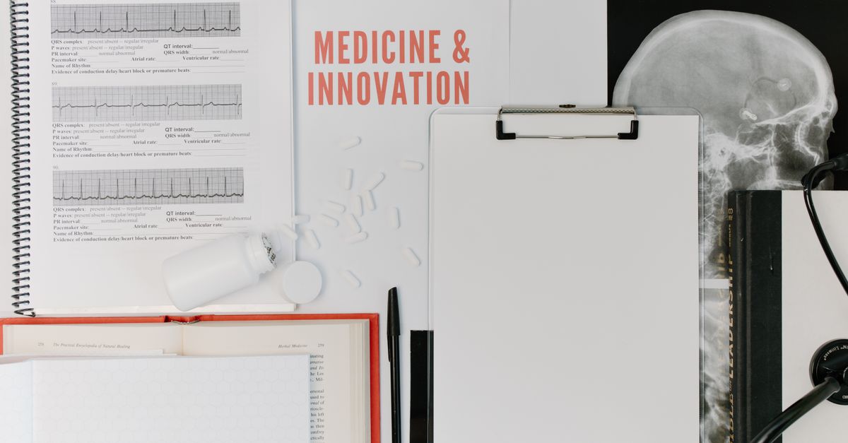 Accueil 7 modèle de lettre de motivation pour un stage en secrétariat médical, mettant en avant les compétences et la motivation pour intégrer un cabinet médical ou un établissement de santé.