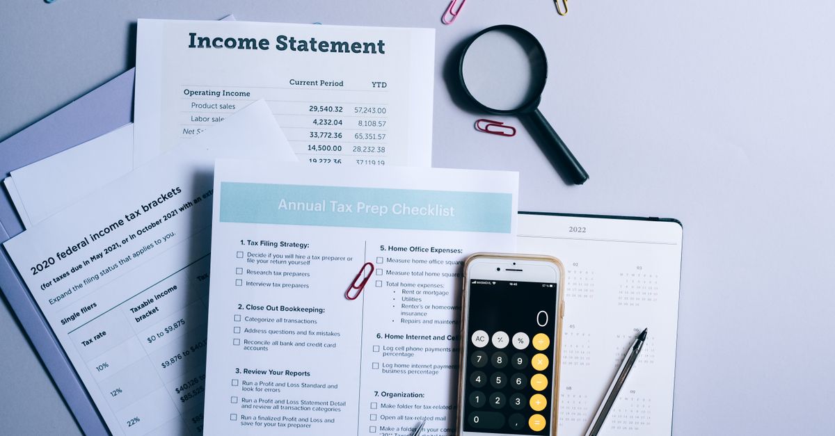déclaration annuelle du chiffre d'affaires pour les travailleurs indépendants : guide complet pour accomplir vos obligations fiscales facilement et en toute conformité.