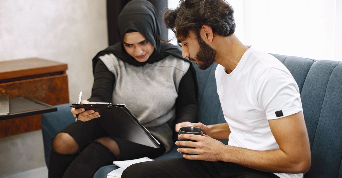 découvrez le rôle et les avantages du conjoint collaborateur dans une entreprise familiale, ainsi que les démarches pour en bénéficier.
